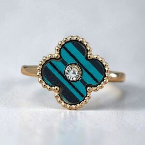 Elegant Gold and Green Stainless Steel Clover Ring - Size 8